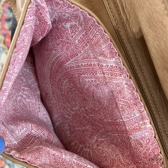 SHIRALEAH Chicago Jesse Vegan Leather Crossbody Purse - Picture 6 of 7